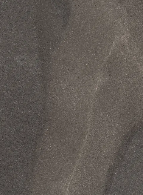 Forum nero, shown as a flat sample